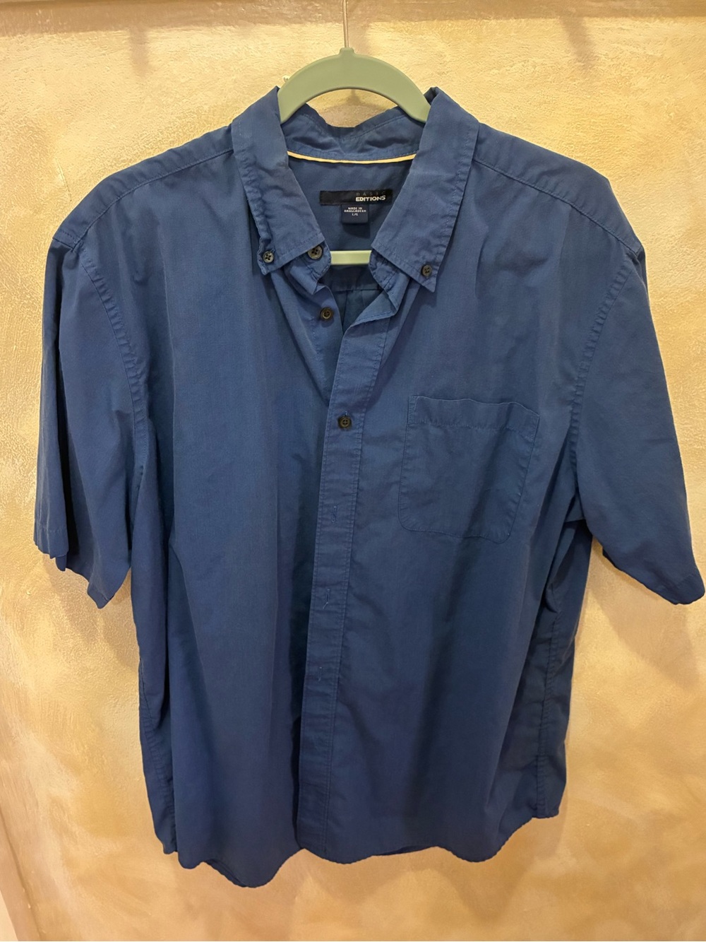 Basic Edition Men's Short-Sleeve Button-Down Shirt in Blue Size Large